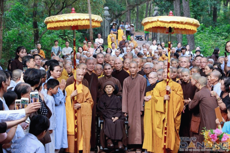 Zen master Thich Nhat Hanh